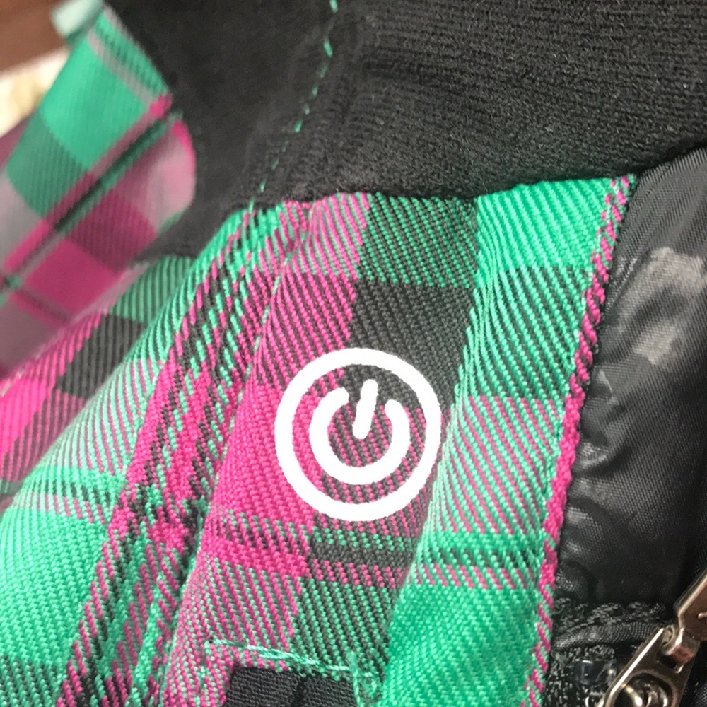 The North Face Hyvent Recco snowboard Jacket - Picture 14 of 15